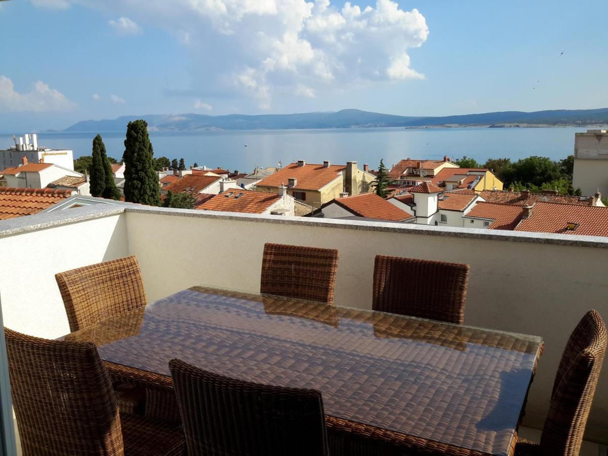 Apartman Lara Crikvenica Exterior foto