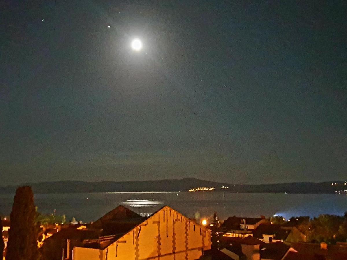 Apartman Lara Crikvenica Exterior foto